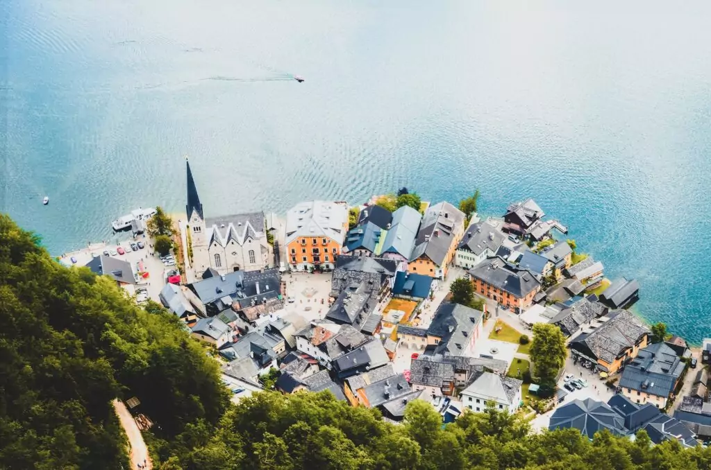 Hallstatt – rakouský skvost mezi horami, jezerem a solnými doly
